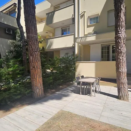 Veranda Quadrilocale Apartment Rosolina Mare